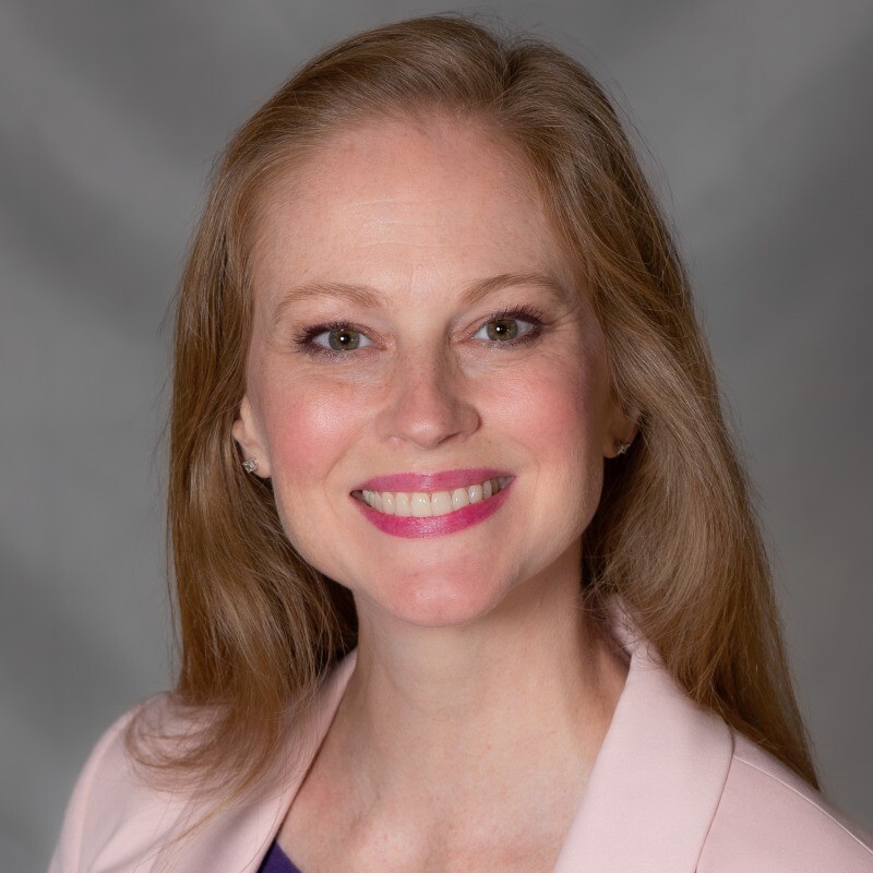 Elizabeth McMillan APR head shot