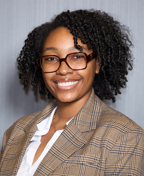 Jasmine Floyd head shot