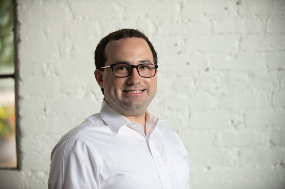 Jonathan Olens head shot